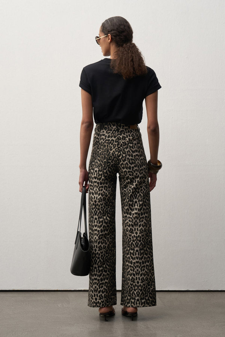 Mathilda Basic T-shirt